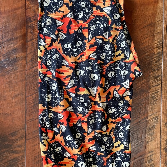 Halloween cats! LLR TC leggings